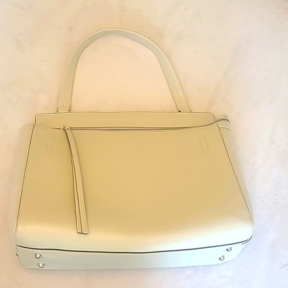 Alberta Di Canio Handbags - Alberta di Canio Italian genuine leather shoulder bag.